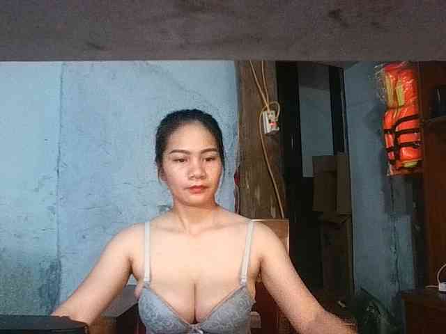 EllaShow93