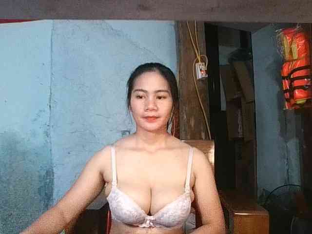 EllaShow93 webcam
