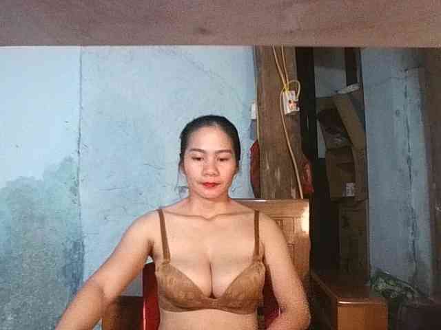 EllaShow93