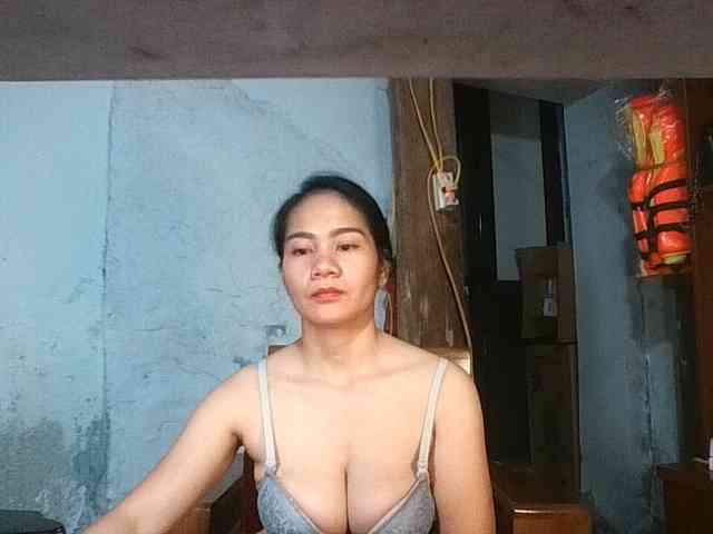 EllaShow93