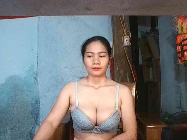 EllaShow93