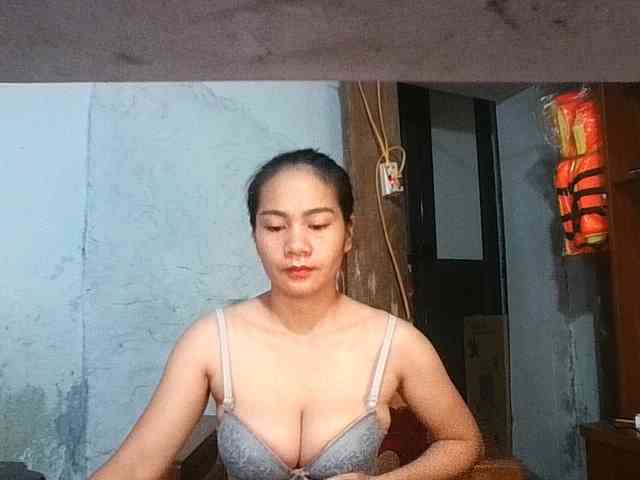 EllaShow93