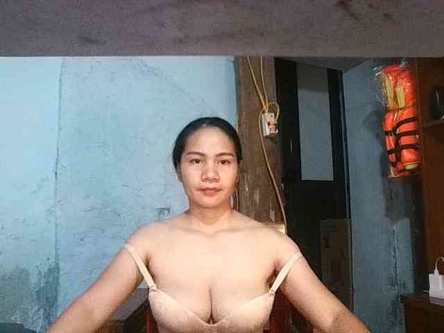 EllaShow93