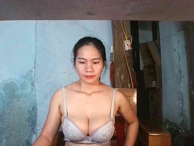 EllaShow93
