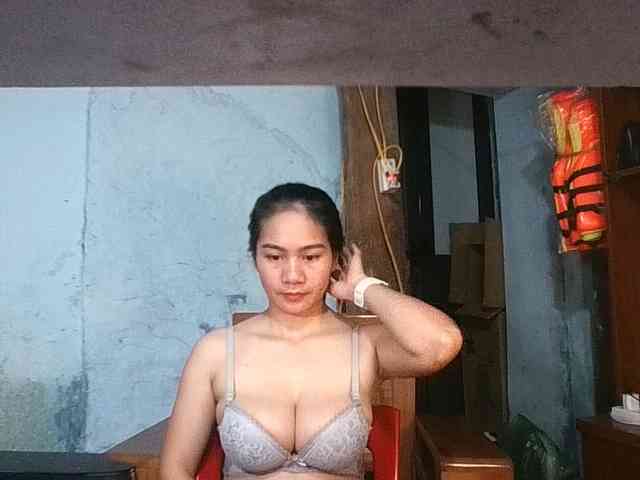 EllaShow93