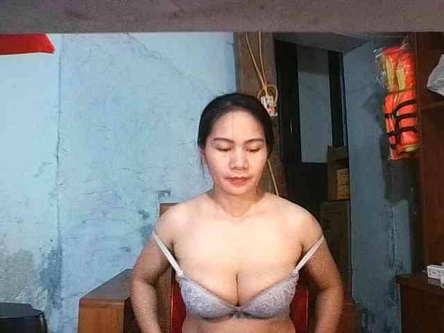 EllaShow93