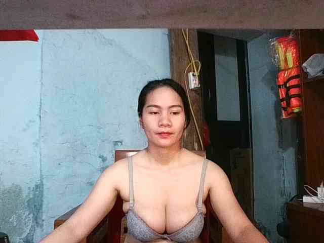 EllaShow93