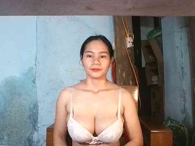 EllaShow93