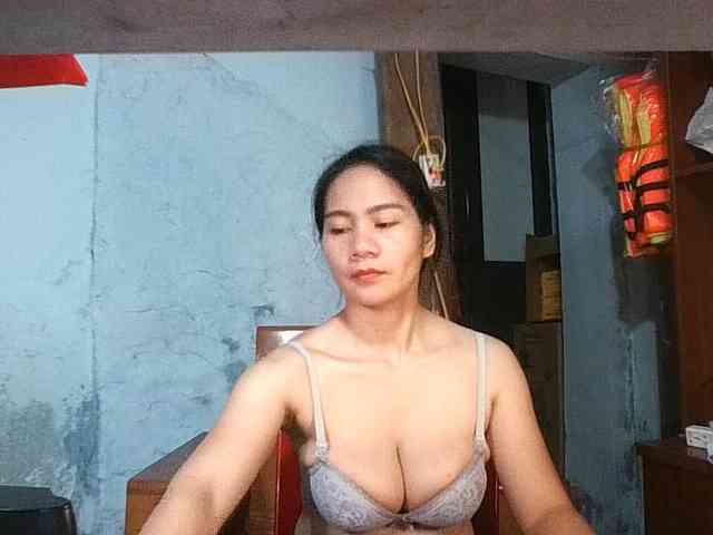 EllaShow93