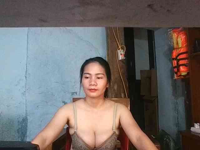 EllaShow93
