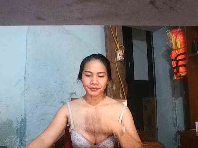 EllaShow93