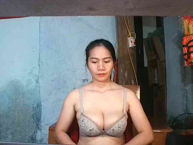 EllaShow93