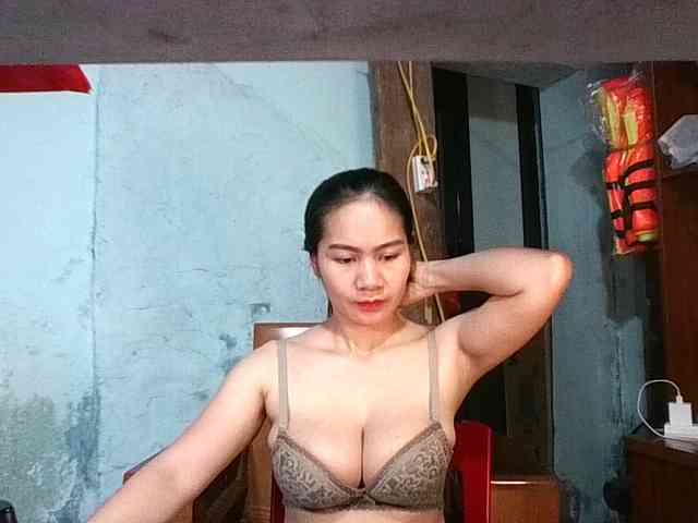 EllaShow93