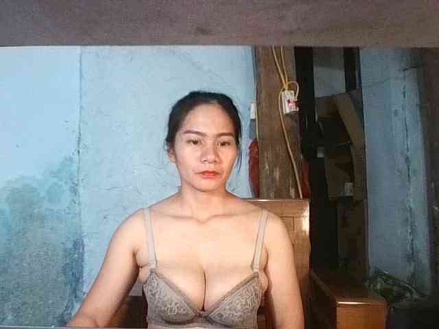EllaShow93
