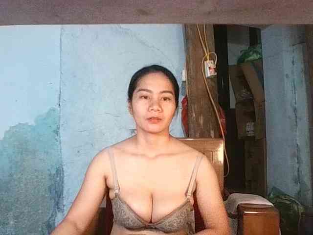 EllaShow93