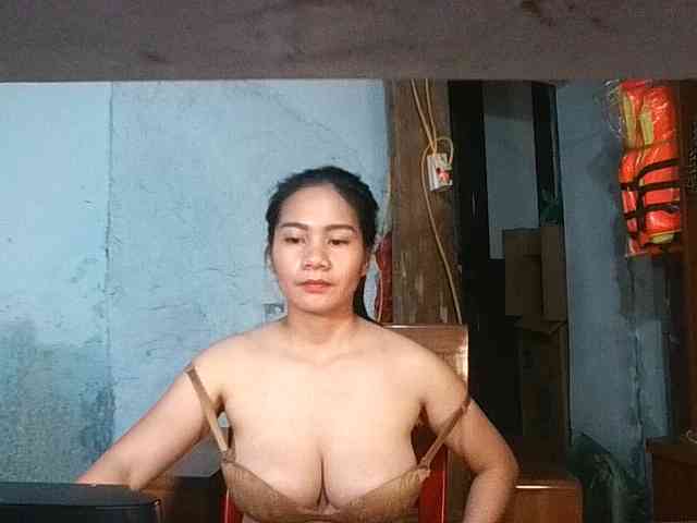 EllaShow93
