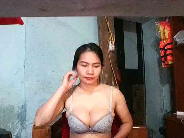 EllaShow93