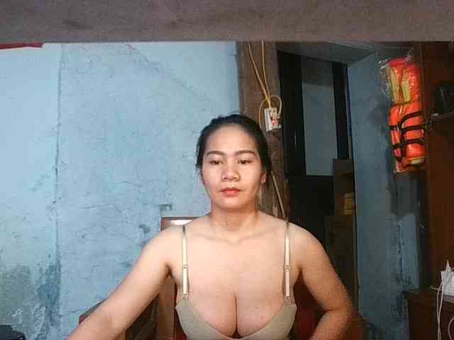 EllaShow93