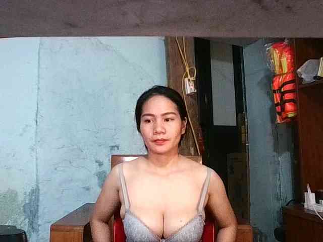 EllaShow93 webcam