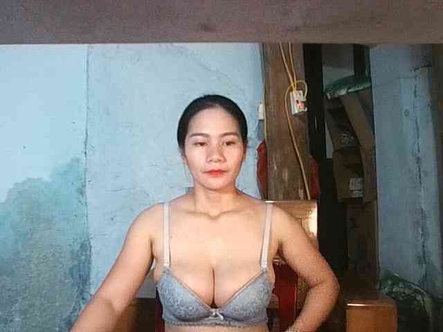 EllaShow93