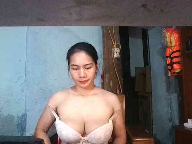 EllaShow93
