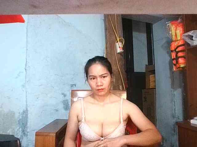 EllaShow93