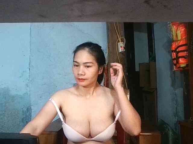 EllaShow93