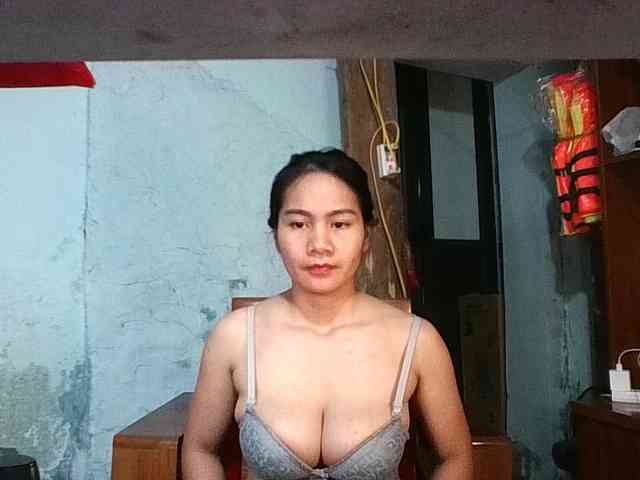 EllaShow93