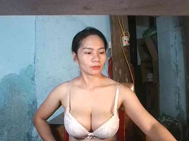 EllaShow93