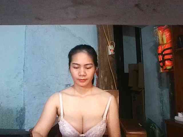 EllaShow93