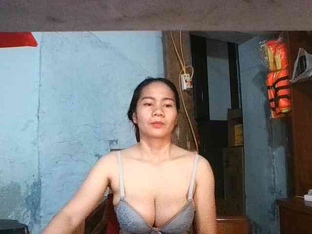 EllaShow93