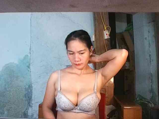 EllaShow93