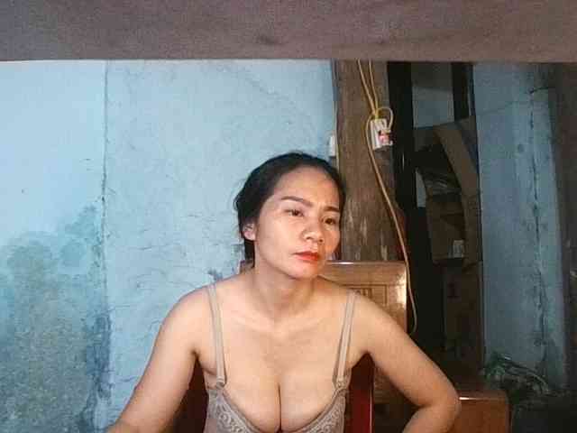 EllaShow93