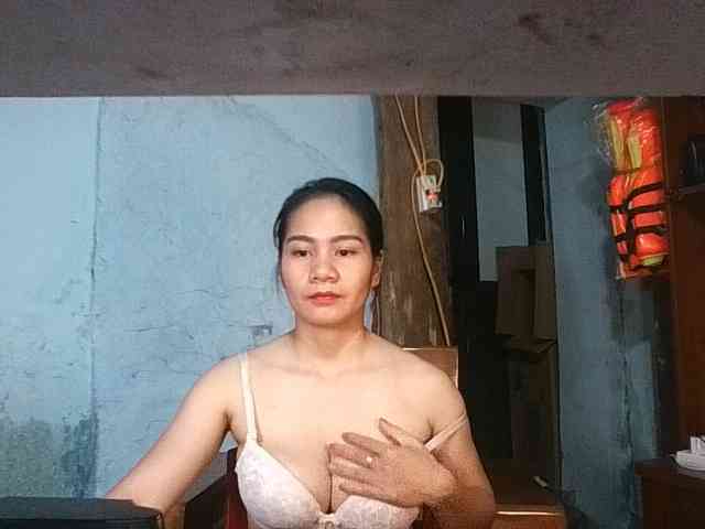 EllaShow93