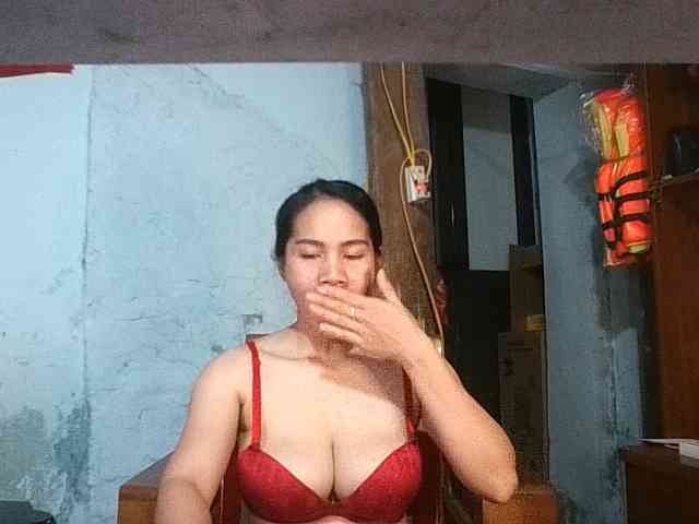 EllaShow93