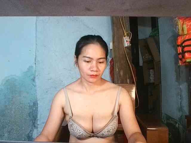 EllaShow93