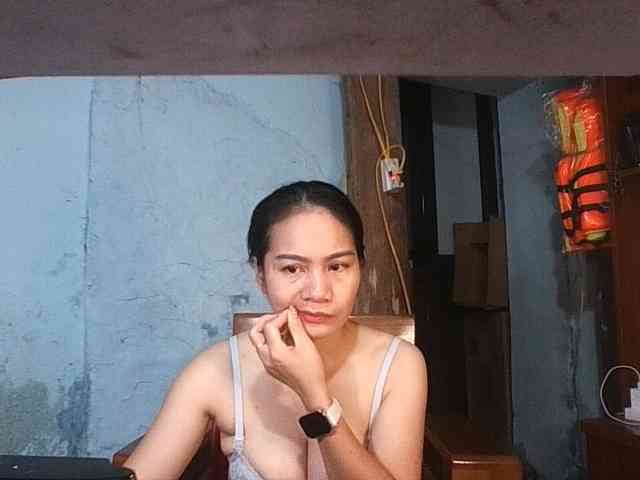 EllaShow93 webcam