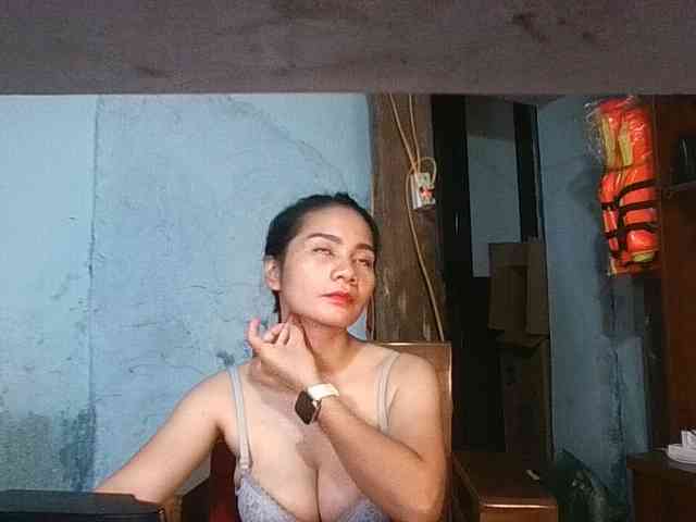 EllaShow93