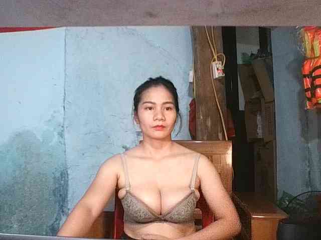 EllaShow93