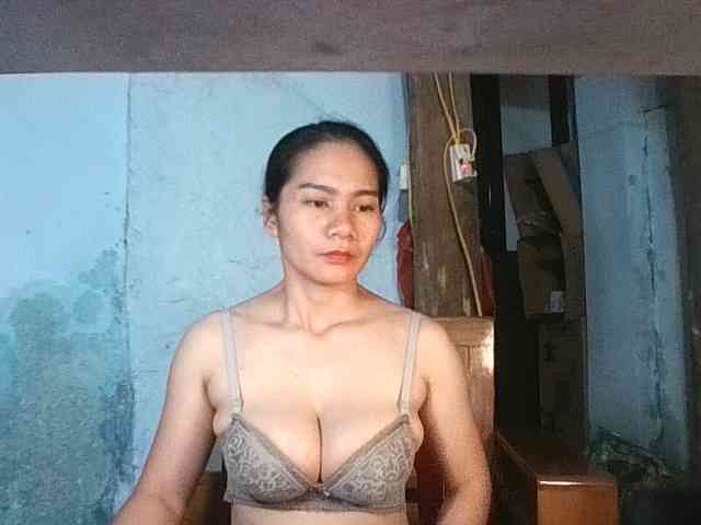 EllaShow93