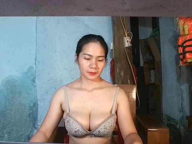 EllaShow93