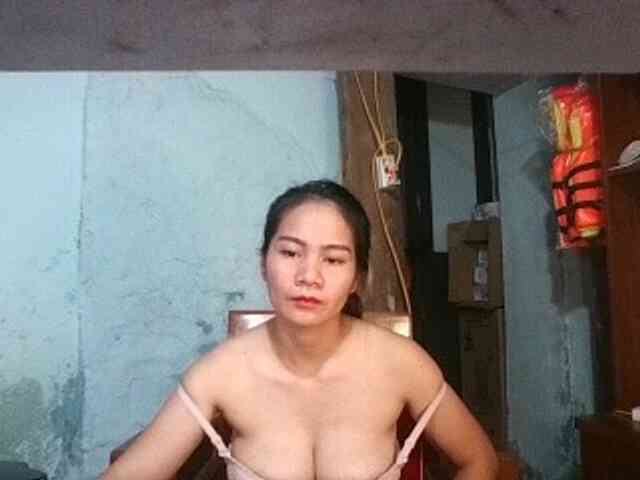 EllaShow93 webcam