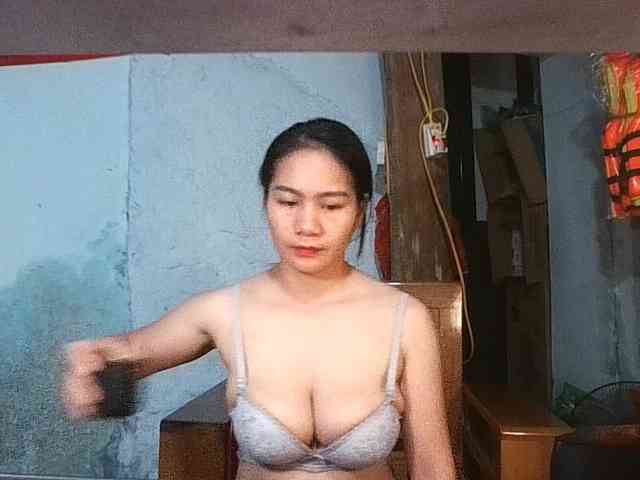 EllaShow93