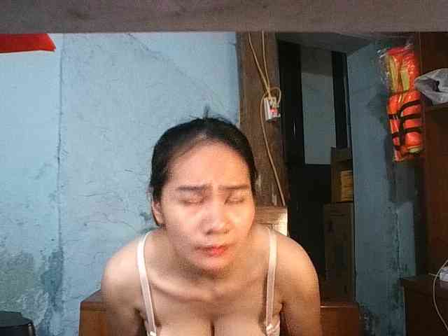 EllaShow93