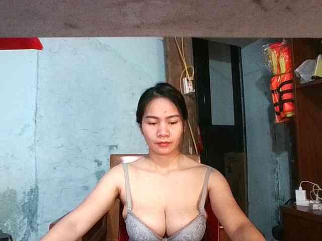 EllaShow93