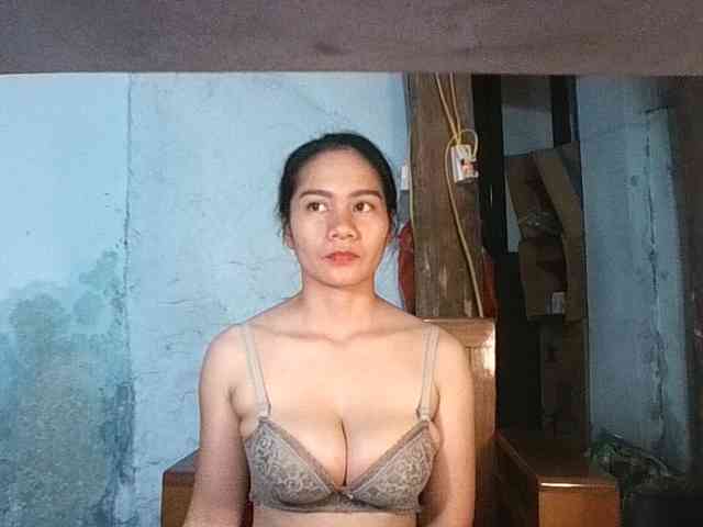 EllaShow93