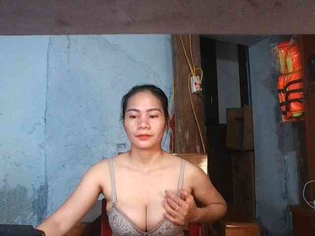 EllaShow93