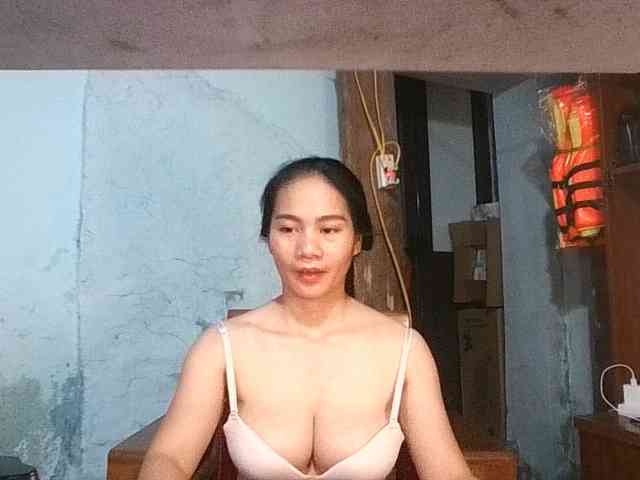EllaShow93