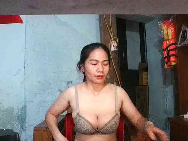 EllaShow93