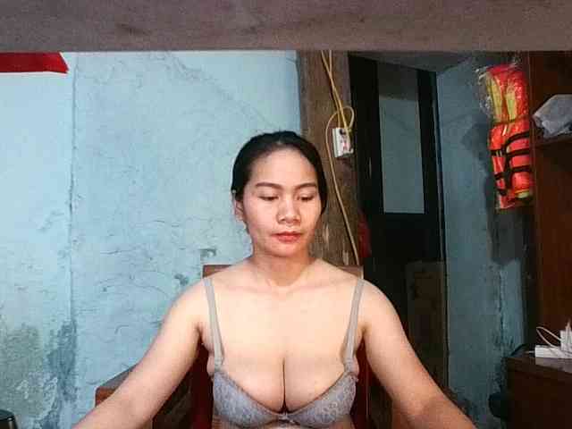 EllaShow93
